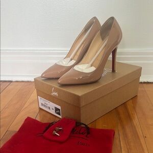 Christian Louboutin - Pigalle 100 Leather Heels in Nude